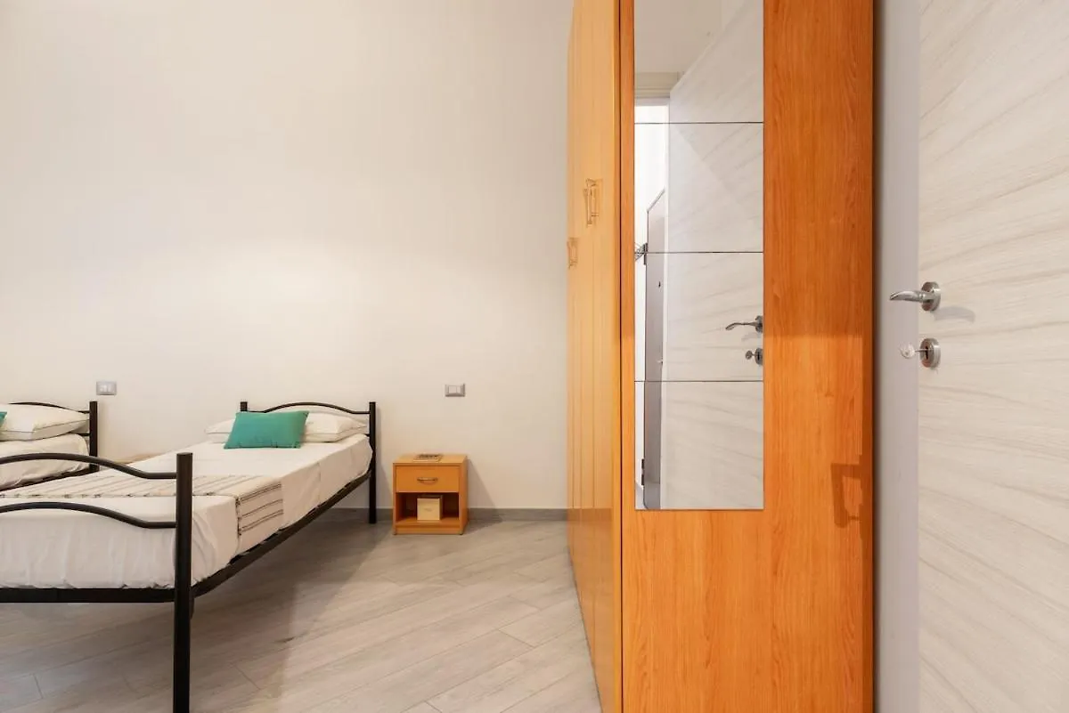 Casa Zoe Flexyrent Apartment Milan