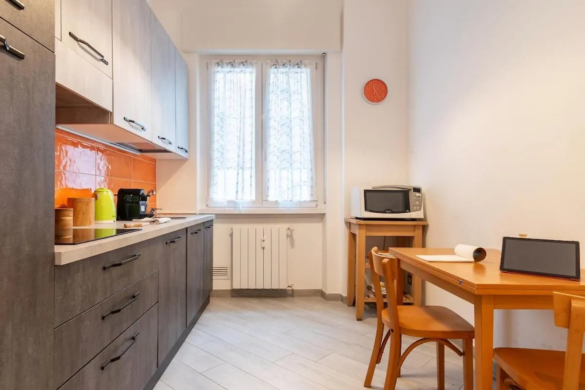 Casa Zoe Flexyrent Apartment Milan